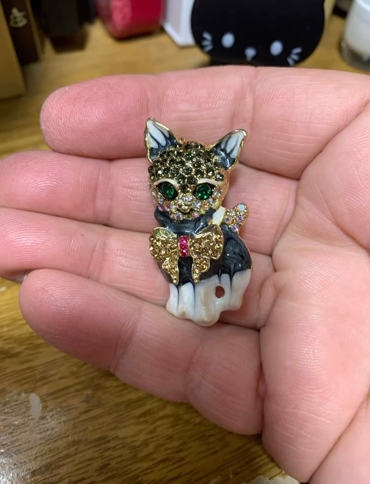 Cute Luxury Cat Enamel Pin Animal Lapel Pin - Backpack Clothing Accessories | MeowMart - Jewelry - MeowMart