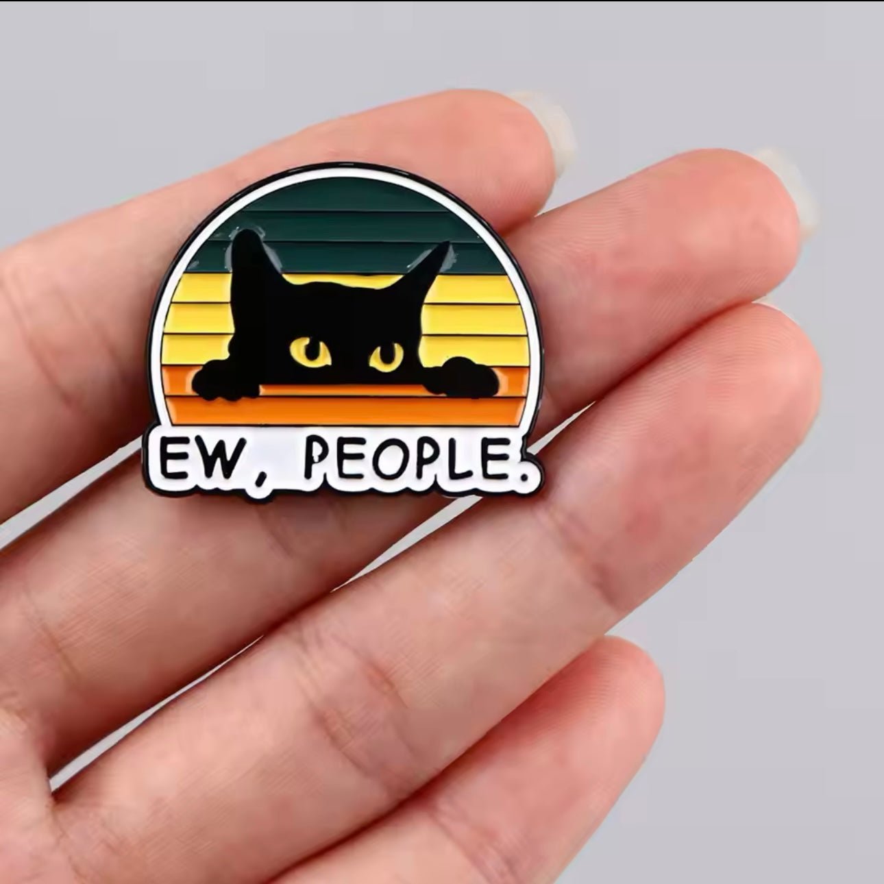Funny Black Cat ‘Ew, People’ Enamel Pin Brooches - Badge for Backpack Women | MeowMart - Jewelry - MeowMart